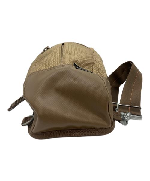 PORTER（ポーター）PORTER (ポーター) HEAT TYPE-C SLING SHOULDER BAG　680-17984 ベージュの古着・服飾アイテム