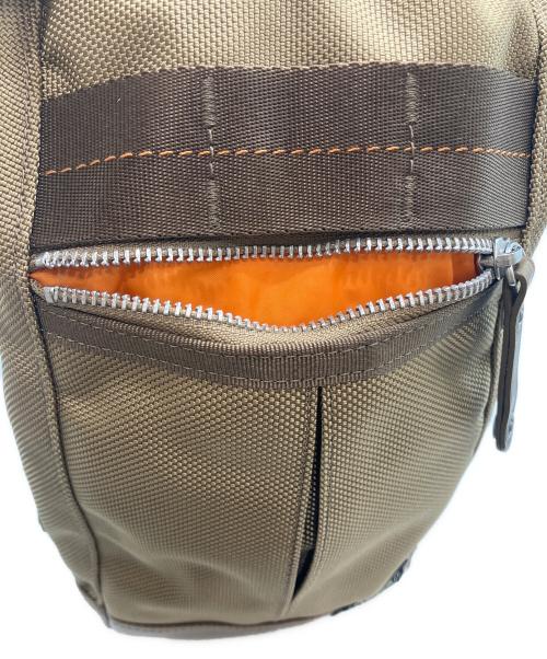 PORTER（ポーター）PORTER (ポーター) HEAT TYPE-C SLING SHOULDER BAG　680-17984 ベージュの古着・服飾アイテム