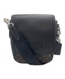 COACH（コーチ）の古着「シグネチャールーカス クロスボディ バッグ」｜ブラック