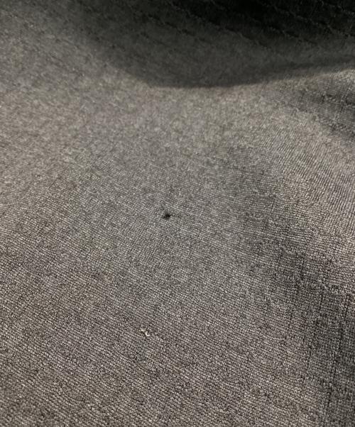 Columbia（コロンビア）Columbia (コロンビア) エッセンシャルハイクグリッドフリースフルジップ　AE3276 ブラック サイズ:Lの古着・服飾アイテム
