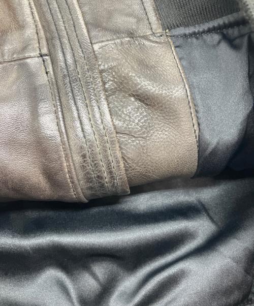 AVIREX（アヴィレックス）AVIREX (アヴィレックス) エイジド レザー MA-1 ブラウン サイズ:Ｍの古着・服飾アイテム