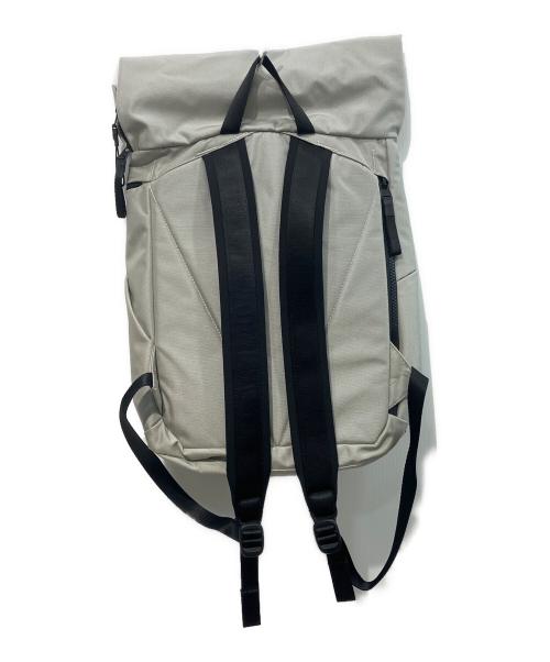 THE NORTH FACE（ザ ノース フェイス）THE NORTH FACE (ザ ノース フェイス) Pyrenees Backpack /ピレネーバックパック グレー サイズ:-の古着・服飾アイテム
