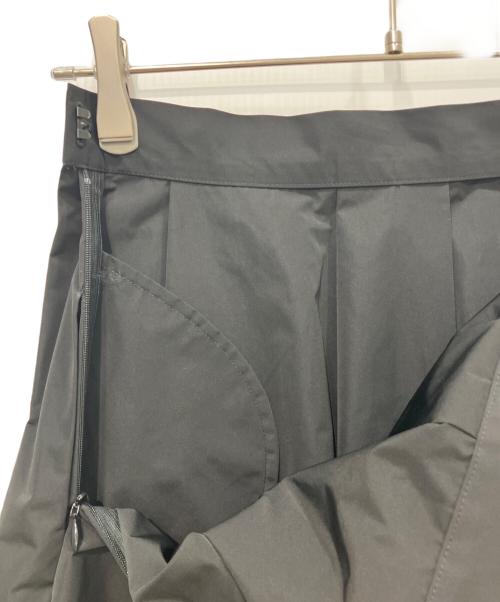 Plage（プラージュ）Plage (プラージュ) Memory Taffeta Tack スカート ブラック サイズ:36の古着・服飾アイテム