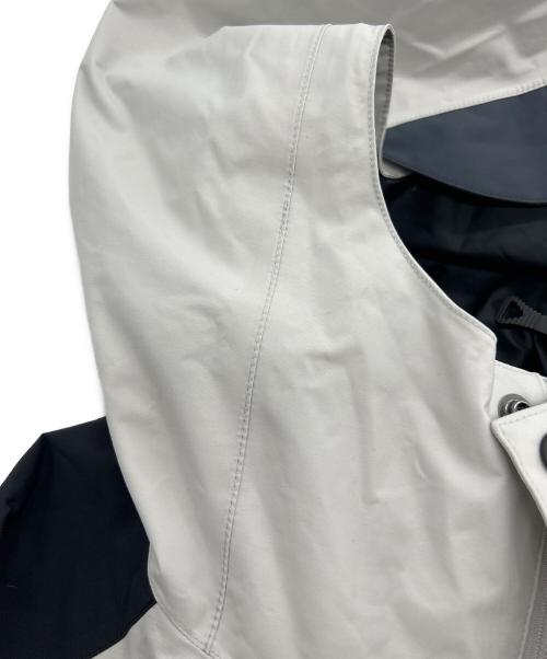 THE NORTH FACE（ザ ノース フェイス）THE NORTH FACE (ザ ノース フェイス) 92 EXTREME Snow Jacket ホワイト×ブラック サイズ:Mの古着・服飾アイテム