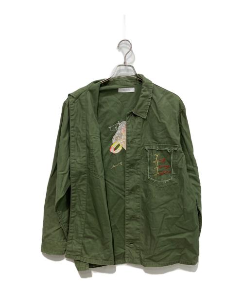 JOHNBULL（ジョンブル）Johnbull (ジョンブル) SAWAKO NINOMIYA (サワコ ニノミヤ) Genius Military shirt オリーブ サイズ:Freeの古着・服飾アイテム