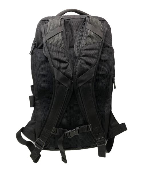 Y-3（ワイスリー）Y-3 (ワイスリー) バックパック ブラックの古着・服飾アイテム