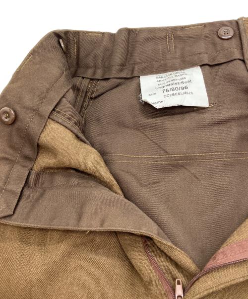 BRITISH MILITARY（ブリティッシュミリタリー）BRITISH MILITARY (ブリティッシュミリタリー) ALL RANKS BARRACK DRESS トラウザーパンツ ベージュ サイズ:76/80/96の古着・服飾アイテム
