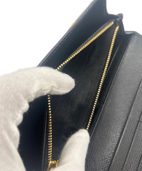 PRADA（プラダ）PRADA (プラダ) リボンモチーフロングウォレット　サフィアーノ　1M1132 ブラック サイズ:-の古着・服飾アイテム