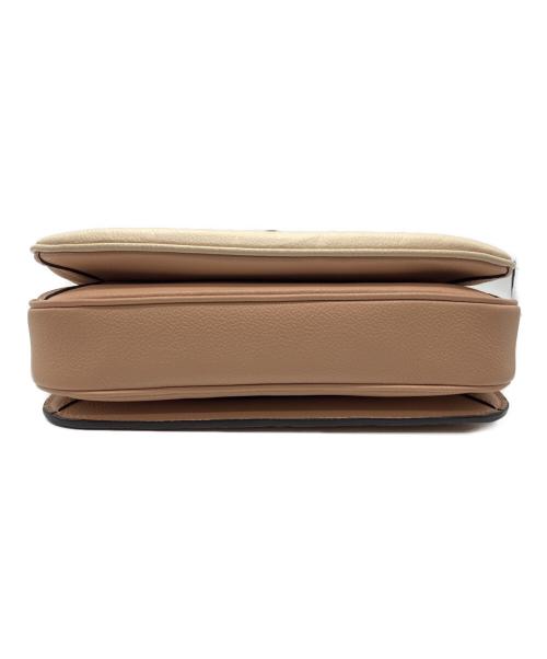 LOUIS VUITTON（ルイ ヴィトン）LOUIS VUITTON (ルイ ヴィトン) ポシェット メティス MM　モノグラム・アンプラントレザー　M44300 ホワイト×ピンク サイズ:-の古着・服飾アイテム