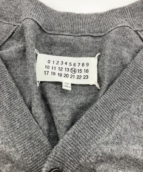 Maison Margiela（メゾンマルジェラ）Maison Margiela (メゾンマルジェラ) Builted In Flocking Sleeve Knit Cardigan グレー サイズ:Sの古着・服飾アイテム
