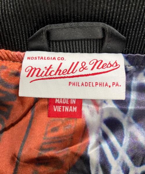 MITCHELL & NESS（ミッチェルアンドネス）MITCHELL & NESS (ミッチェルアンドネス) スタジャン　SIXERS アレンアイバーソン ブラック サイズ:Sの古着・服飾アイテム