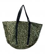 Tonari no Zingaroトナリノジンガロ）の古着「Predator Camo Tote　カイカイキキ」｜グリーン
