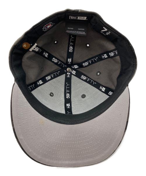 New Era（ニューエラ）New Era (ニューエラ) A BATHING APE (アベイシングエイプ) MLB (エムエルビー) Chicago White Sox 59Fiftiy Cap  001CPK231903C ブラックの古着・服飾アイテム