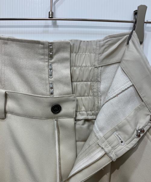 Ameri（アメリ）Ameri (アメリ) DENIM LIKE CORSET WORK PANTS　 01410820060 アイボリー サイズ:Sの古着・服飾アイテム