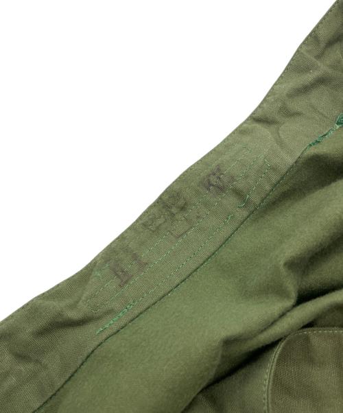 スウェーデン軍（スウェーデン軍）スウェーデン軍 (スウェーデン軍) M55 スタンドカラーシャツ カーキ サイズ:-の古着・服飾アイテム