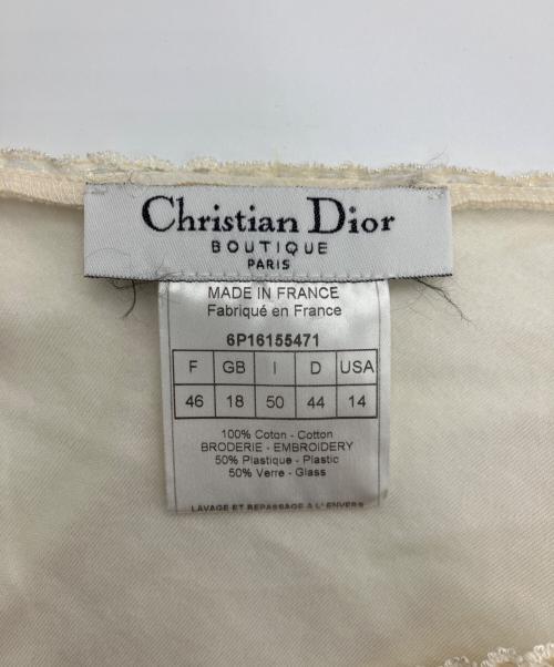 Christian Dior BOUTIQUE（クリスチャン ディオールブティック）Christian Dior BOUTIQUE (クリスチャン ディオールブティック) フローラルプリント Vネック半袖Tシャツ アイボリー サイズ:46の古着・服飾アイテム