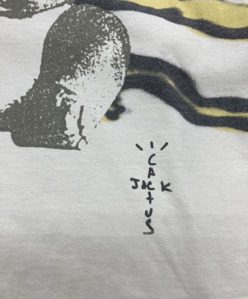cactus jack（カクタス・ジャック）cactus jack (カクタス・ジャック) KAWS (カウズ) FRAGMENT DESIGN (フラグメントデザイン) プリントTシャツ ベージュ サイズ:XXLの古着・服飾アイテム
