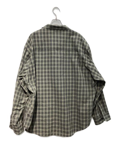 WTAPS（ダブルタップス）WTAPS (ダブルタップス) TXT 01 / LS / POLY. BROADCLOTH. TEXTILE. OF シャツ　261TQDT-SHM01 グレー サイズ:03の古着・服飾アイテム