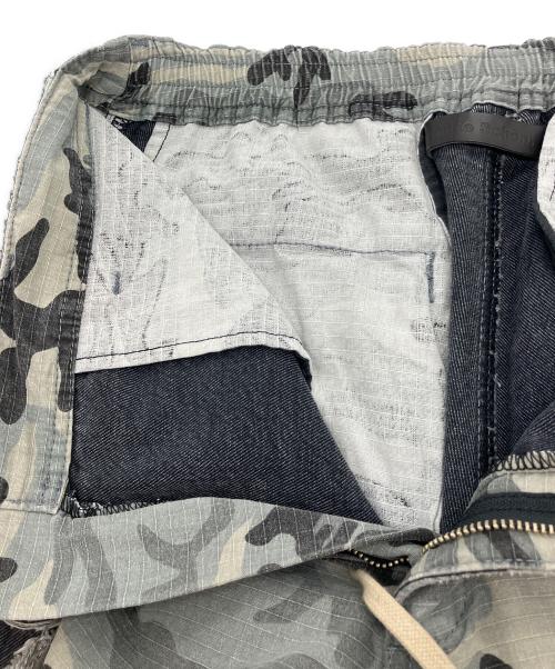 DANKE SCHON（ダンケ シェーン）Danke schon (ダンケ シェーン) LAYER CAMO BAGGY グレー サイズ:Mの古着・服飾アイテム