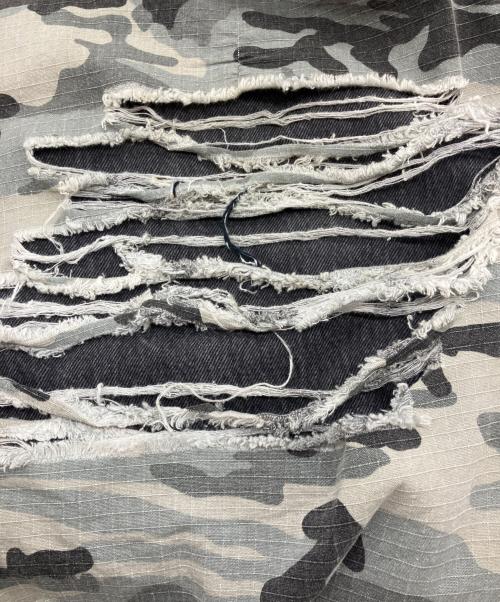 DANKE SCHON（ダンケ シェーン）Danke schon (ダンケ シェーン) LAYER CAMO BAGGY グレー サイズ:Mの古着・服飾アイテム