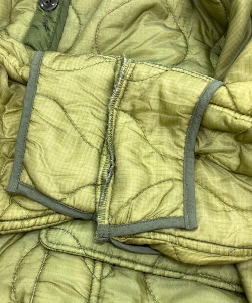 77circa（ナナナナサーカ）77circa (ナナナナサーカ) リメイクミリタリージャケット グリーン サイズ:-の古着・服飾アイテム