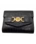 VERSACE（ヴェルサーチェ）の古着「クロコ型押し3つ折り財布」｜ブラック