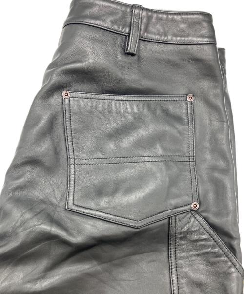 SUPREME（シュプリーム）SUPREME (シュプリーム) Leather Double Knee Painter Short　 26SS ブラック サイズ:34の古着・服飾アイテム