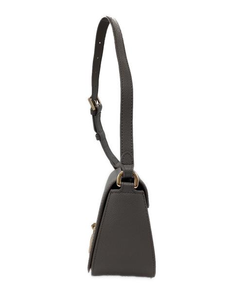 FURLA（フルラ）FURLA (フルラ) ARTEMIS CROSSBODY M BAG グレー サイズ:-の古着・服飾アイテム