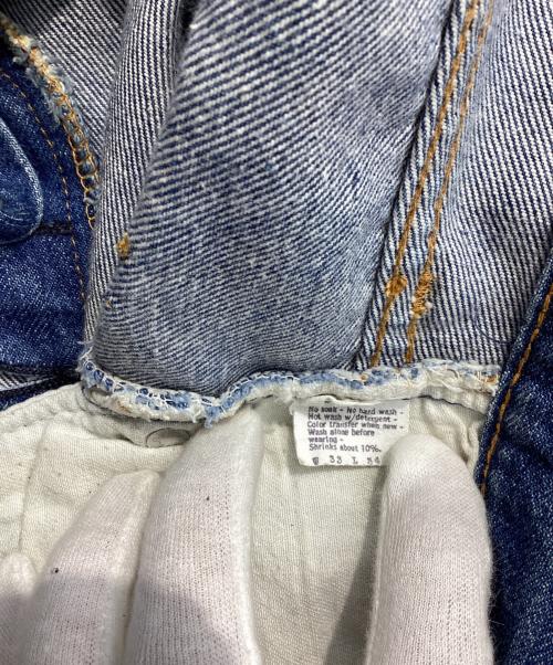LEVI'S（リーバイス）LEVI'S (リーバイス) 80s501デニムパンツ　 2刻印 縮率10％ 脇割り  インディゴ サイズ:W33の古着・服飾アイテム