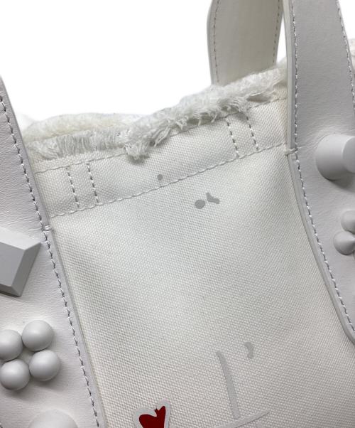 Christian Louboutin（クリスチャン・ルブタン）Christian Louboutin (クリスチャン・ルブタン) Frangibus トートバッグ ホワイト サイズ:-の古着・服飾アイテム