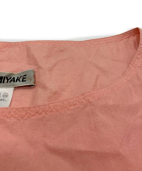 ISSEY MIYAKE（イッセイミヤケ）ISSEY MIYAKE (イッセイミヤケ) ノースリーブワンピース ピンク サイズ:Mの古着・服飾アイテム
