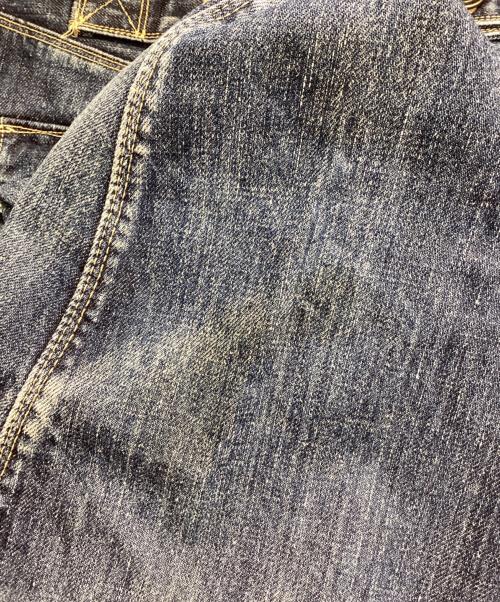 LEVI'S（リーバイス）LEVI'S (リーバイス) 00s立体裁断シンチバックデニムパンツ インディゴ サイズ:29の古着・服飾アイテム