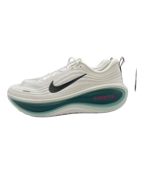 NIKE（ナイキ）NIKE (ナイキ) Air Zoom Vomero Plus 'White Mineral Slate'　HV8150-110 ホワイト サイズ:27cm 未使用品の古着・服飾アイテム