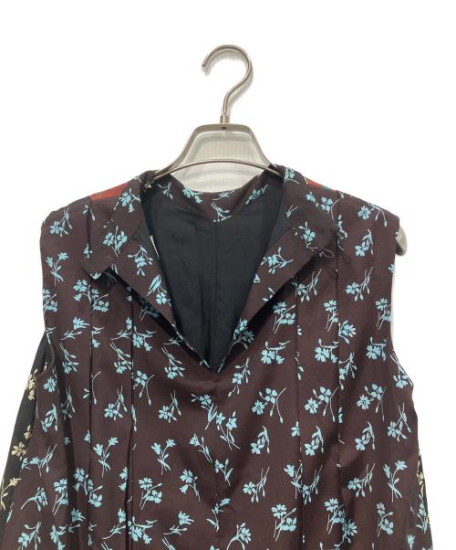 PAUL SMITH（ポールスミス）Paul Smith (ポールスミス) フラワープリントプリーツワンピース　OPPPIW0904 ブラウン サイズ:38の古着・服飾アイテム