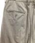 中古・古着 IRENISA (イレニサ) TWO TUCKS TAPERED TROUSERS　25SS グレー サイズ:3：15000円