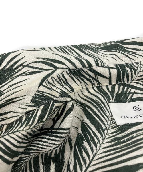 colony clothing（コロニークロージング）colony clothing (コロニークロージング) オープンカラーシャツ リーフ ホワイト×グリーン サイズ:Sの古着・服飾アイテム