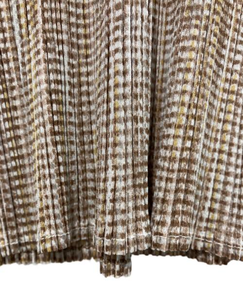 PLEATS PLEASE（プリーツプリーズ）PLEATS PLEASE (プリーツプリーズ) 総柄ノースリーブプリーツカットソー ブラウン サイズ:3の古着・服飾アイテム