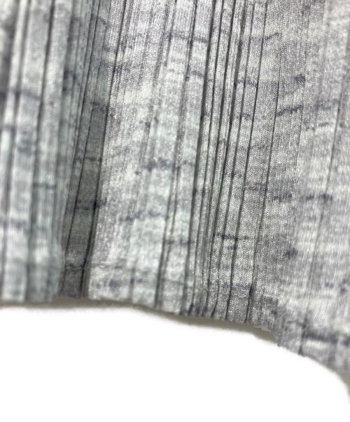 PLEATS PLEASE（プリーツプリーズ）PLEATS PLEASE (プリーツプリーズ) プリーツカットソー　霜降り グレー サイズ:3の古着・服飾アイテム