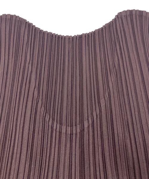 PLEATS PLEASE（プリーツプリーズ）PLEATS PLEASE (プリーツプリーズ) ノースリーブプリーツカットソー ブラウン サイズ:3の古着・服飾アイテム