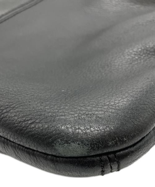 TUMI（トゥミ）TUMI (トゥミ) BRYCE FLAP BODTBAG ブラック サイズ:-の古着・服飾アイテム
