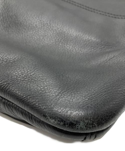TUMI（トゥミ）TUMI (トゥミ) BRYCE FLAP BODTBAG ブラック サイズ:-の古着・服飾アイテム