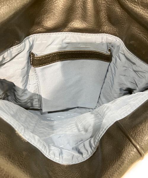 TUMI（トゥミ）TUMI (トゥミ) BRYCE FLAP BODTBAG ブラック サイズ:-の古着・服飾アイテム