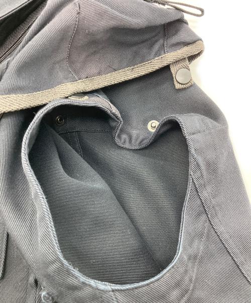 ISSEY MIYAKE（イッセイミヤケ）ISSEY MIYAKE (イッセイミヤケ) ギミックベスト　銀タグ ネイビー サイズ:2の古着・服飾アイテム
