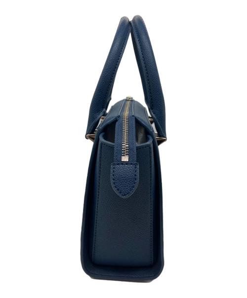 CHARLES & KEITH（チャールズアンドキース）CHARLES & KEITH (チャールズアンドキース) ダブルハンドル トラペーズトートバッグ ブルー サイズ:-の古着・服飾アイテム