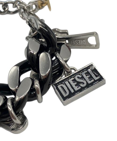 DIESEL（ディーゼル）DIESEL (ディーゼル) Logo Charm Link Bracelet シルバー サイズ:-の古着・服飾アイテム