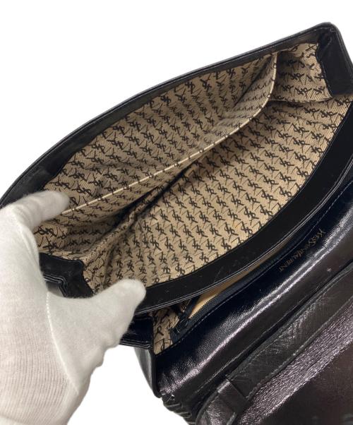 Yves Saint Laurent（イヴサンローラン）Yves Saint Laurent (イヴサンローラン) タッセル付ショルダーバッグ ブラックの古着・服飾アイテム