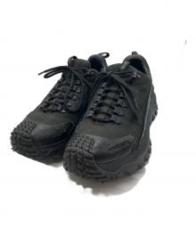 MONCLER（モンクレール）の古着「Trailgrip Apex GTX」｜ブラック
