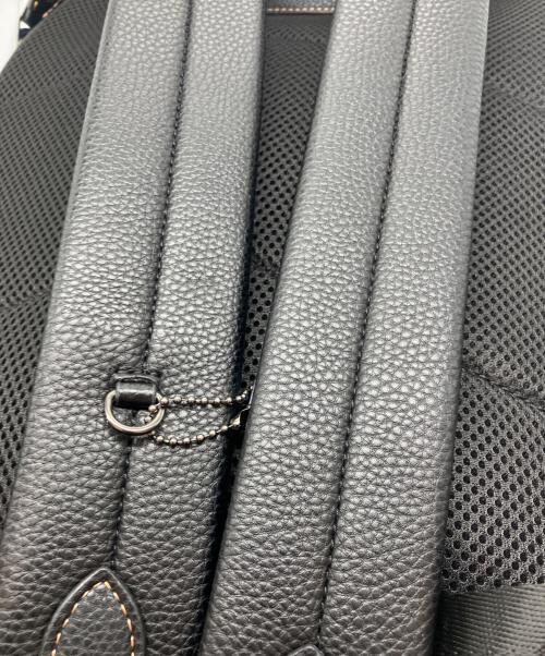 COACH（コーチ）COACH (コーチ) PEANUTS (ピーナッツ) スヌーピー シグネチャーリュック　5511 サイズ:-の古着・服飾アイテム