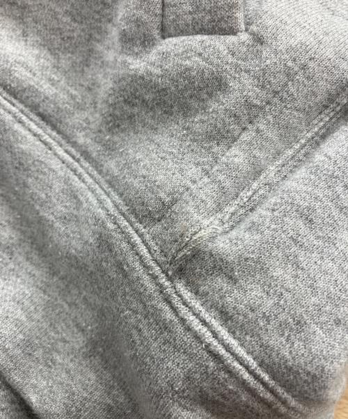 PLAY COMME des GARCONS（プレイコムデギャルソン）PLAY COMME des GARCONS (プレイコムデギャルソン) COTTON SWEAT ZIP PARKA　AD2019 グレー サイズ:Sの古着・服飾アイテム