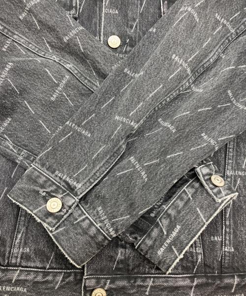 BALENCIAGA（バレンシアガ）BALENCIAGA (バレンシアガ) マルチロゴデニムジャケット ブラック サイズ:46の古着・服飾アイテム